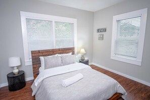 1 غرفة نوم ومكواة/لوح كي وواي فاي وملاءات أسرّة