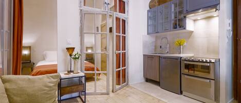 1 bedroom, iron/ironing board, free WiFi, bed sheets