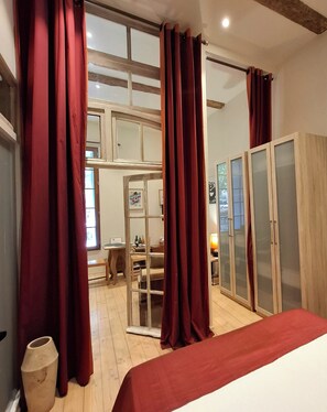 1 bedroom, iron/ironing board, free WiFi, bed sheets