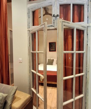 1 bedroom, iron/ironing board, free WiFi, bed sheets