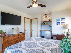 1 bedroom, desk, free WiFi, bed sheets