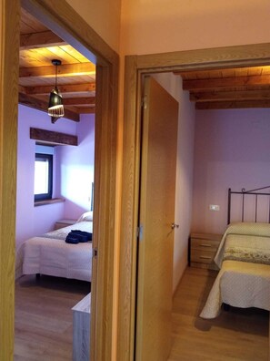 2 chambres, draps fournis