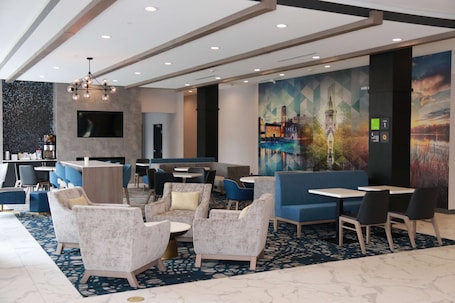 Free daily full breakfast. La Quinta Suites by Wyndham South Bend Notre Dame Area