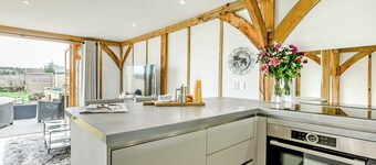 1 bedroom accommodation in Bossingham, near Canterbury