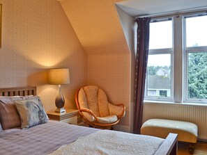 3 chambres, Wi-Fi gratuit, draps fournis