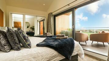 Stuga | 3 sovrum, individuell inredning, unika möbler och gratis wi-fi