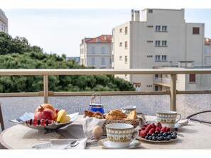 Outdoor dining - Apartment Grande Terrasse Cannes (Cannes)