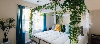 Spacious 3 Bed Condo Near ETSU