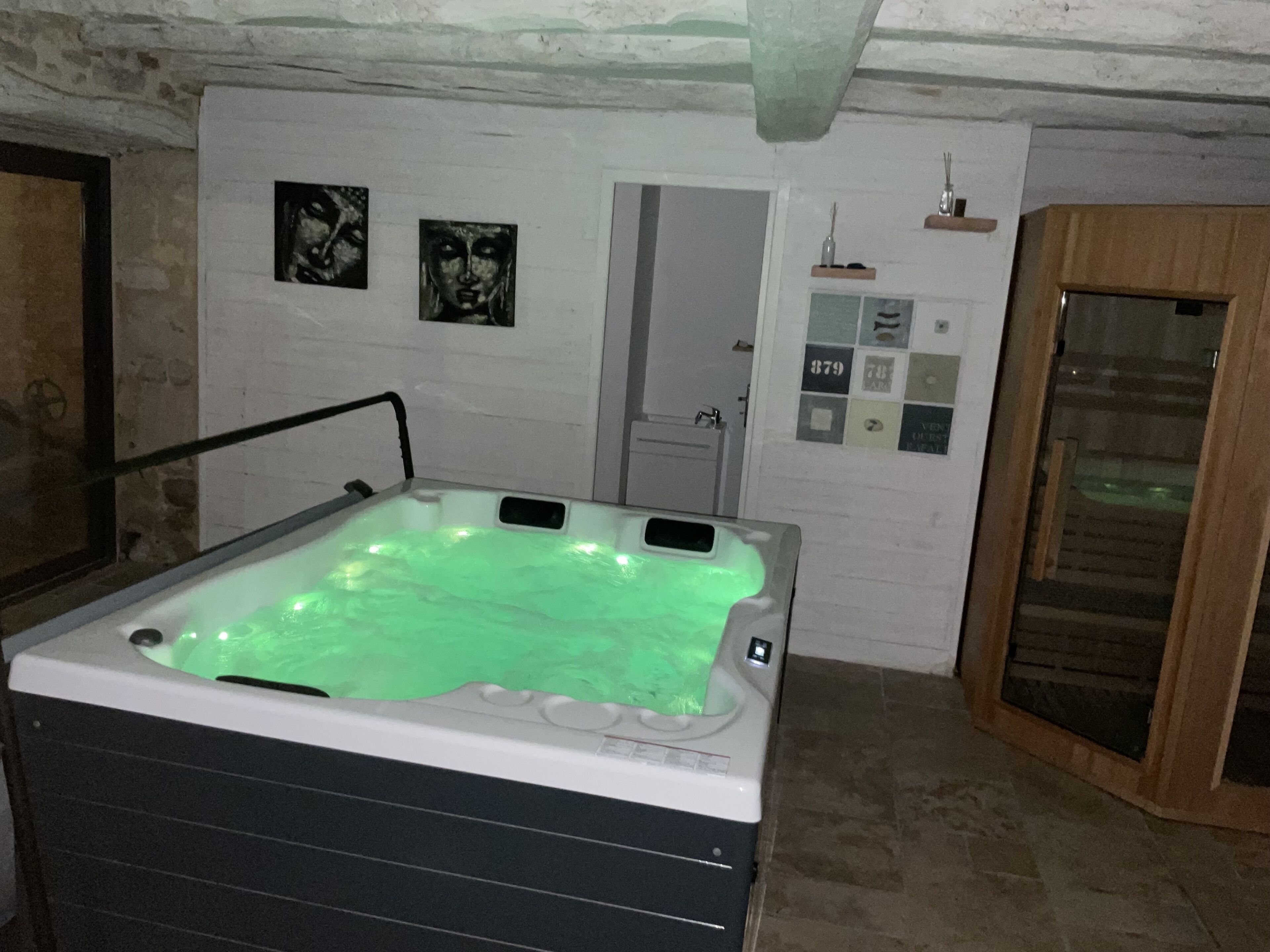 Sauna, jacuzzi 