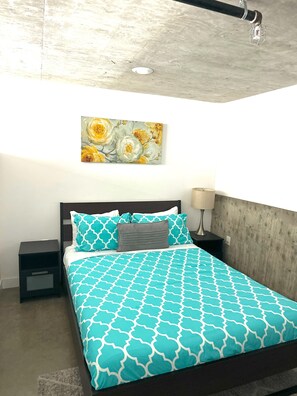 2 bedrooms, desk, iron/ironing board, free WiFi