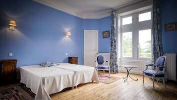 5 sovrum, strykjÀrn/strykbrÀda, gratis wi-fi och sÀngklÀder