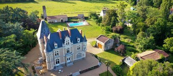 Château Beausoleil ~ 12 Pers. ~ 20' Nantes Centre