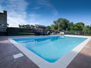Outdoor pool - Château Beausoleil ~ 12 Pers. ~ 20' Nantes Centre (Thouaré-sur-Loire)