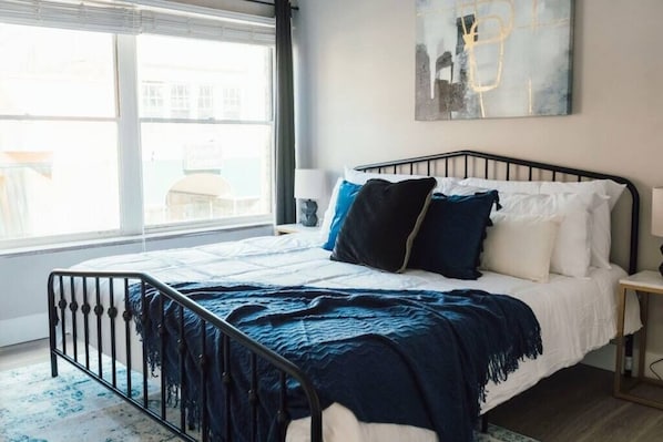 2 bedrooms, iron/ironing board, WiFi, bed sheets