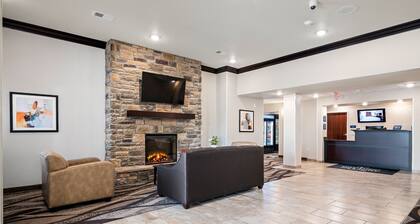 Cobblestone Inn & Suites - Yuma