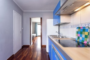 Microwave, oven, stovetop, coffee/tea maker - Home2Book SeaFront Studio Punta del Hidalgo (Punta del Hidalgo)