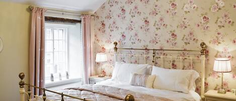 1 Schlafzimmer, Reisekinderbett, kostenloses WLAN, Bettwäsche