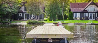 Winter relaxation getaway lake front Muskoka cottage with spectacular views