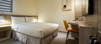 Haifu Hotel and Suites
