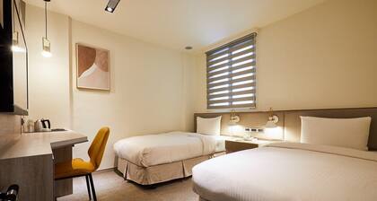 Haifu Hotel and Suites