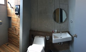 Bathroom - Wara Boutique Hotel (Udon Thani)