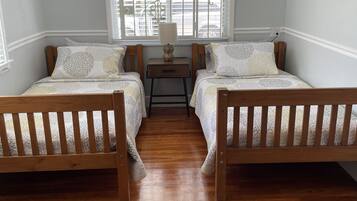 2 soverom, reiseseng for barn, wi-fi og sengetøy