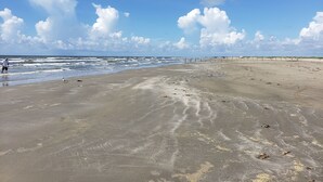 Nær stranden