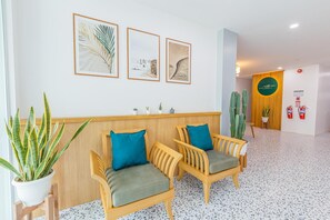 Interior - South Siam Guesthouse (Karon)