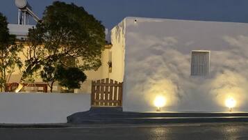 Bagian depan properti