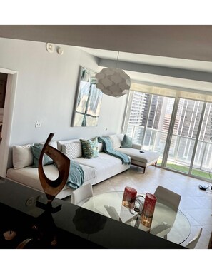 Living area - Miami Lux-Oasis (Miami)