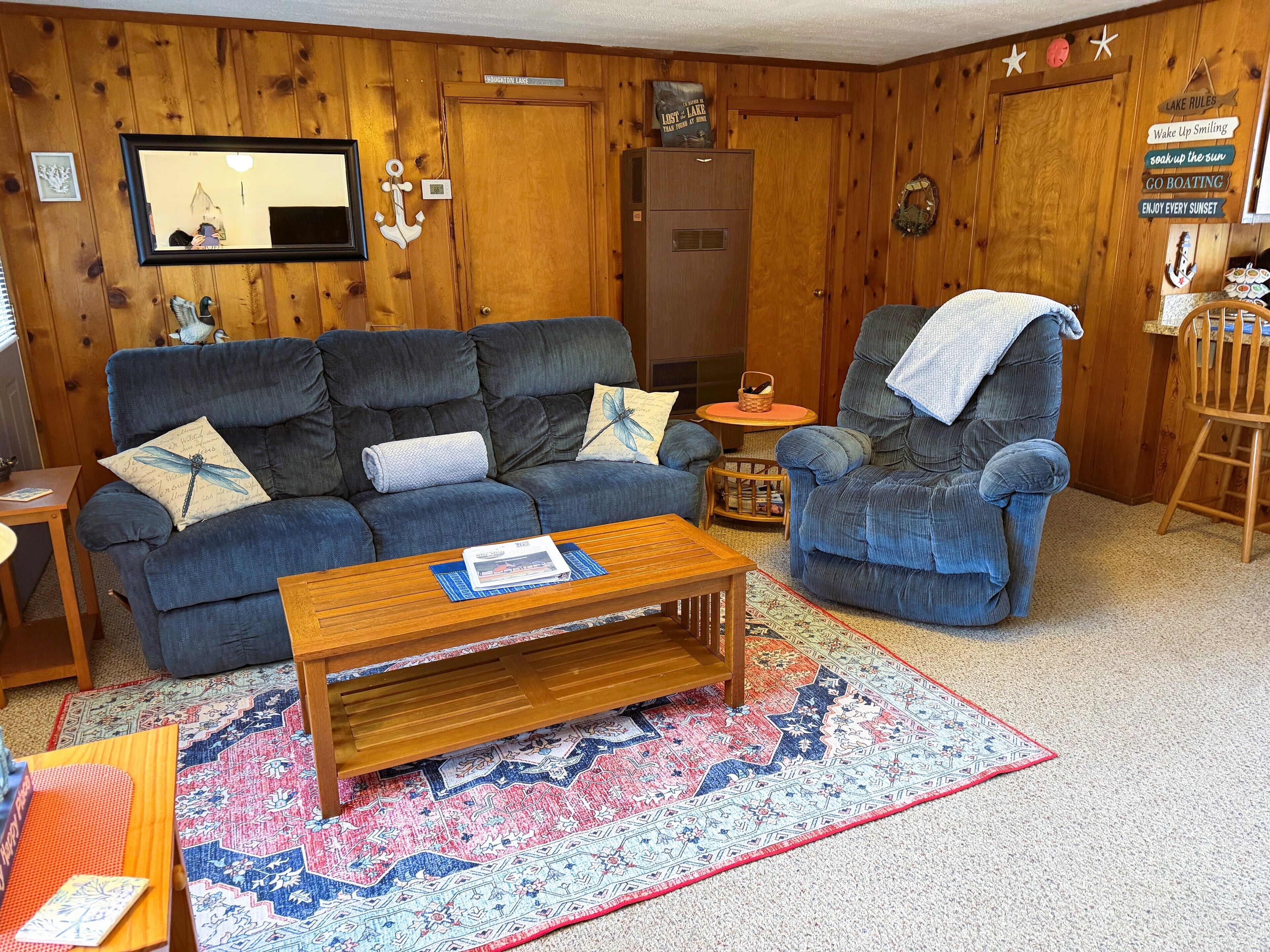 North View Cabins #1 - Comfortable 2bed/1ba Cabin With Private Deck On The Lake! - Houghton Lake, MI