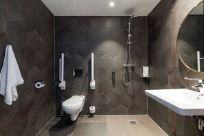 Bathroom - The James Hotel Rotterdam (Rotterdam)