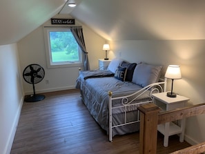 3 Schlafzimmer, Schreibtisch, Bügeleisen/Bügelbrett, kostenloses WLAN