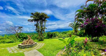 City view for a cozy Bedroom for Two