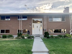 Exterior - Newly Renovated Mother-in-Law Apartment (Orem)