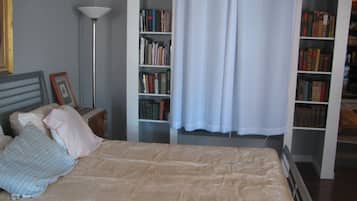 1 quarto, escrivaninha, Wi-Fi de cortesia, roupa de cama