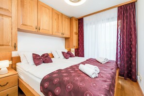 2 dormitorios, Internet, ropa de cama