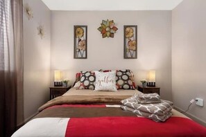 4 camere, ferro/asse da stiro