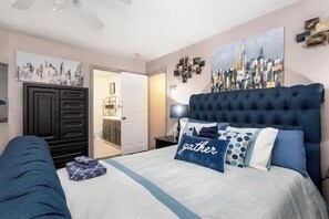 4 bedrooms, iron/ironing board