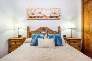 2 Schlafzimmer, Bügeleisen/Bügelbrett, kostenloses WLAN, Bettwäsche