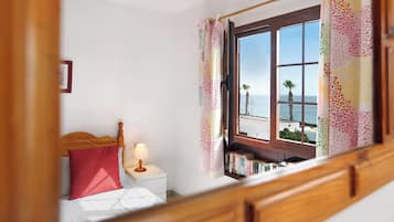 2 quartos, ferros/tábuas de passar roupa, Wi-Fi de cortesia