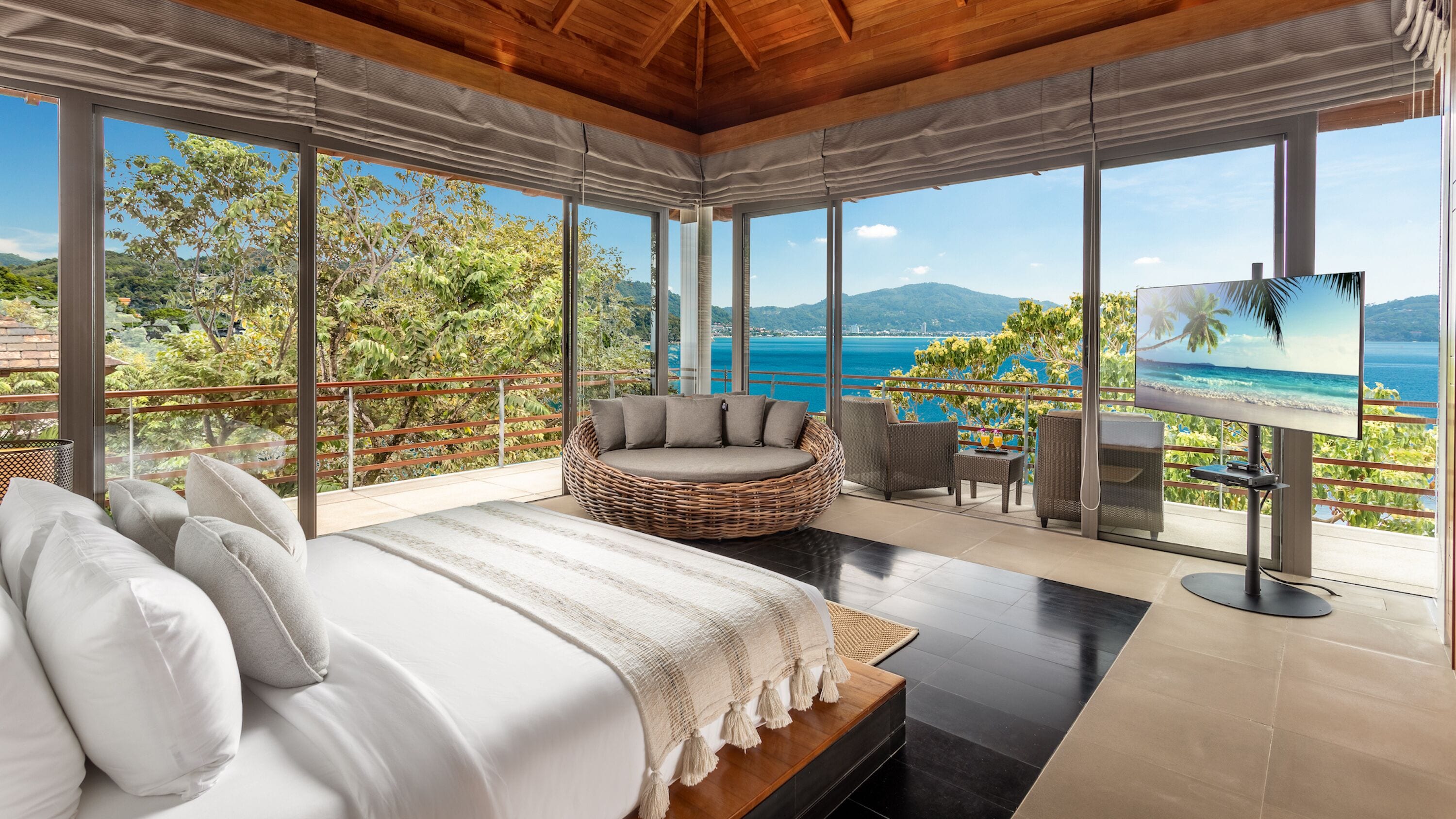 In-room safe, individually decorated, individually furnished, desk