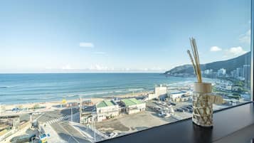 First Ocean Double | ์ฑ
์, ๋ฌด๋ฃ WiFi, ์นจ๋ ์ํธ