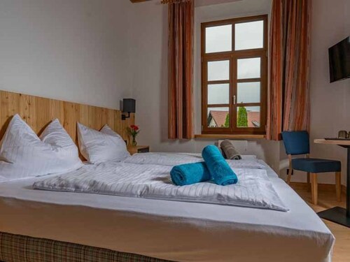 Doppelzimmer DZ - Haus Weyregg - Frühstückspension