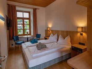 Unclassified image, 5 of 18, button - Junior Suite JS - Haus Weyregg - Frühstückspension (Weyregg am Attersee)