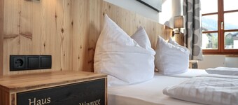 Junior Suite JS - Haus Weyregg - Frühstückspension