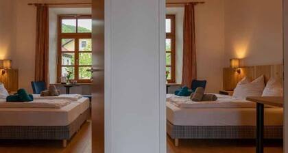 Junior Suite JS - Haus Weyregg - Frühstückspension
