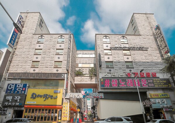 Exterior - Hotel Via (Ansan)