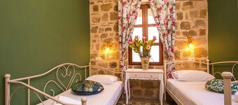 Attiki hotel - Ladiko first floor