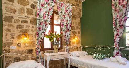 Attiki hotel - Ladiko first floor